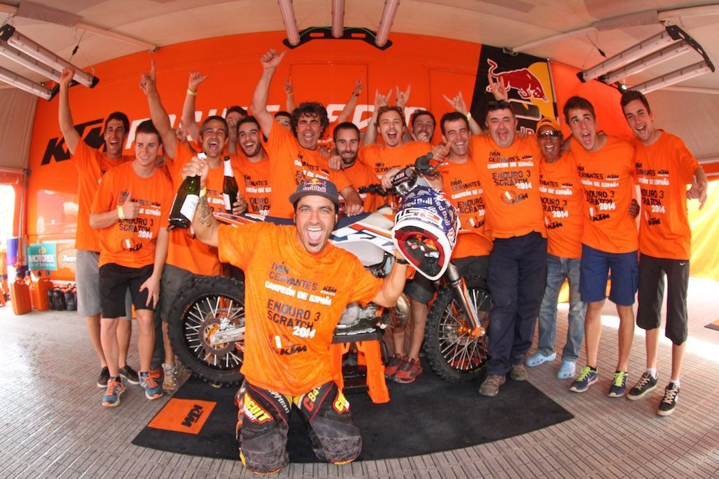 KTM España define sus equipos oficiales 2015