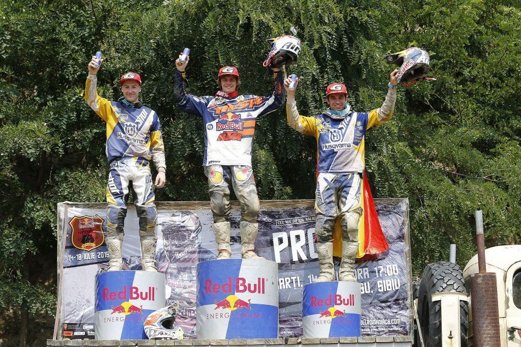 Jonny Walker se impone en la Red Bull Romaniacs, con un apretadísimo final