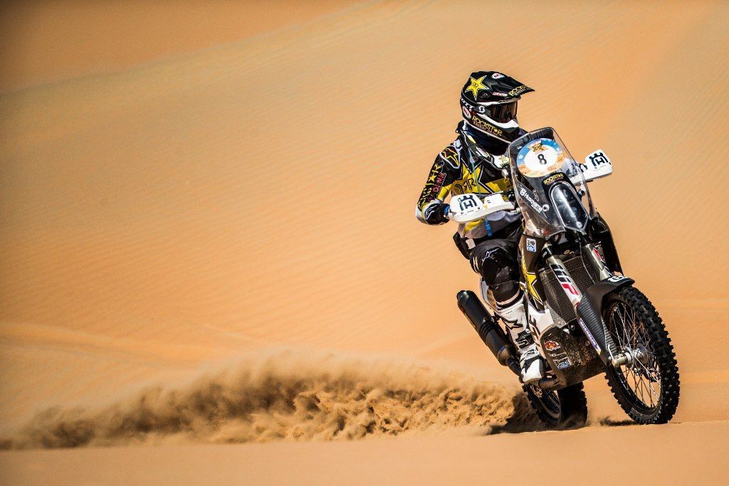 Pierre A. Renet consigue su primera victoria en la 4ª etapa del Abu Dabi Desert Challenge