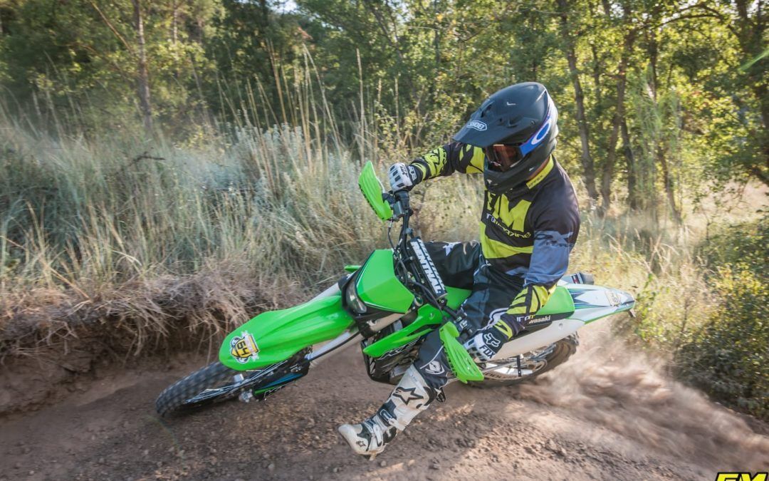 Prueba Test Kawasaki KE 250 4T