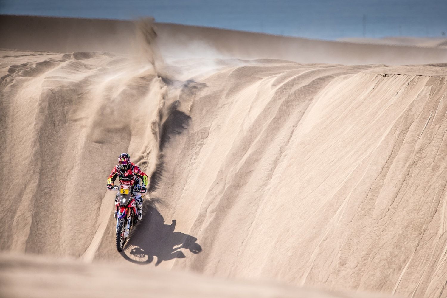 Joan Barreda ataca y consigue la victoria de la 5ª etapa del Dakar 2018