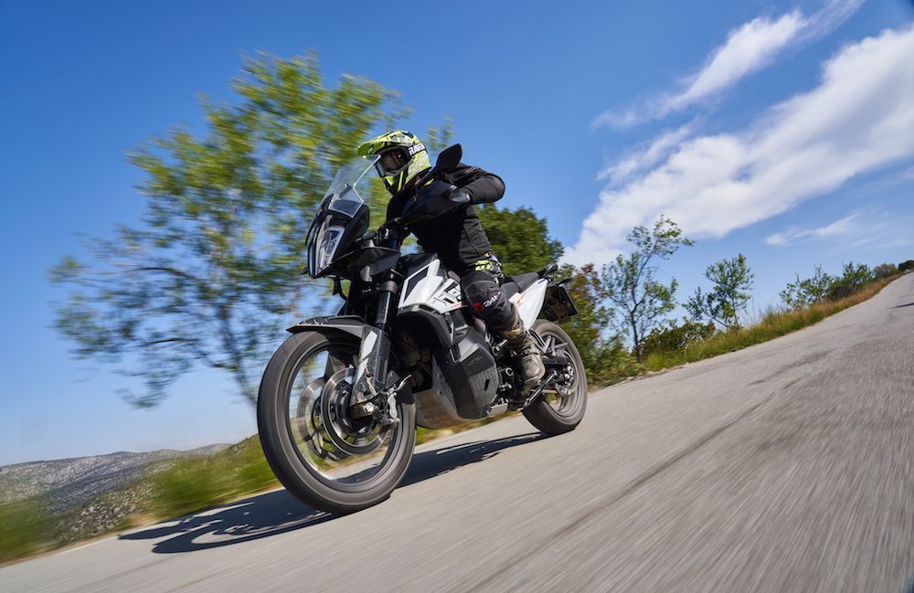 KTM 790 ADVENTURE