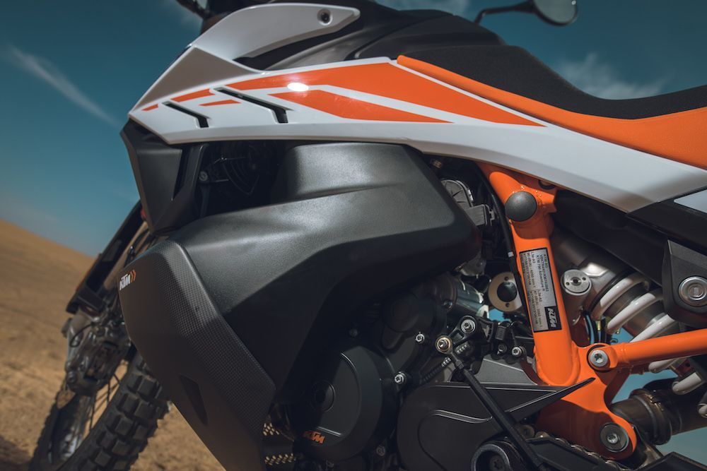 KTM 790 ADVENTURE R