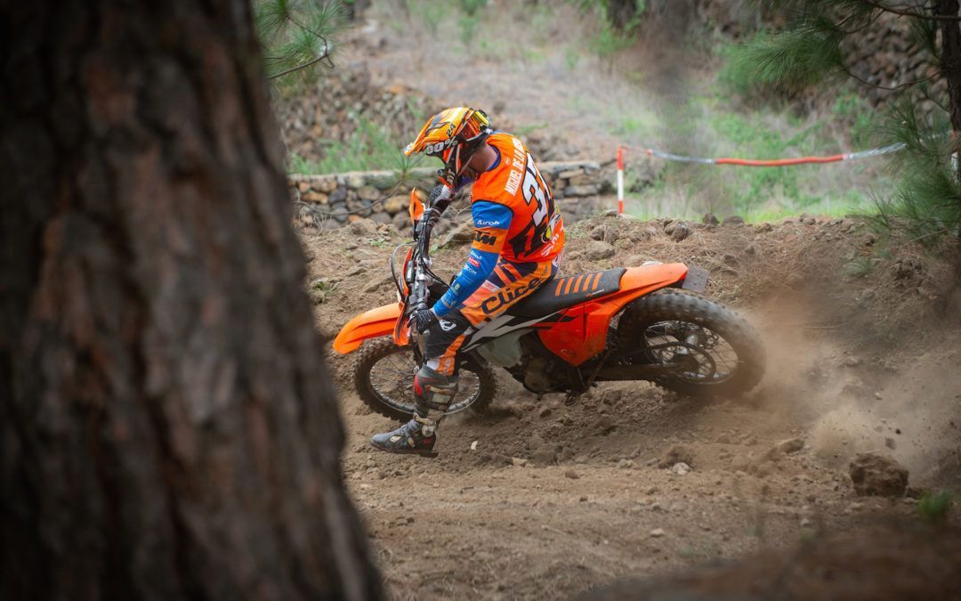 Victoria y Campeonato de Enduro Canarias 2019 para De La Rosa