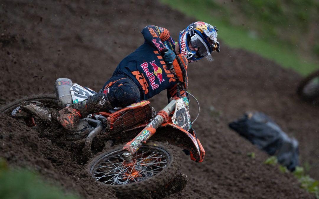 Jorge Prado arranca el Mundial de MXGP en el top ten