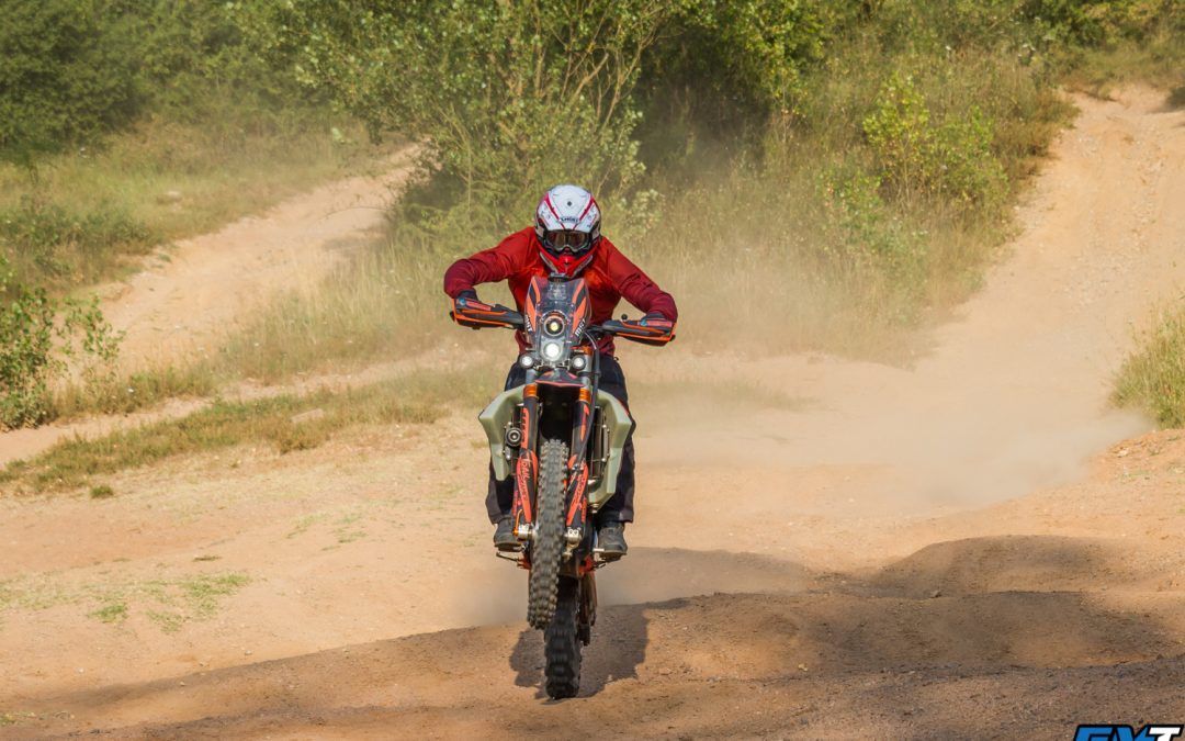 Vídeo ¿Cómo convertir una enduro en una trail?