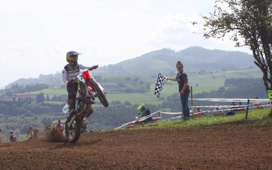 Asturias celebra la 5ª prueba de la Copa de España Motocross Clásico