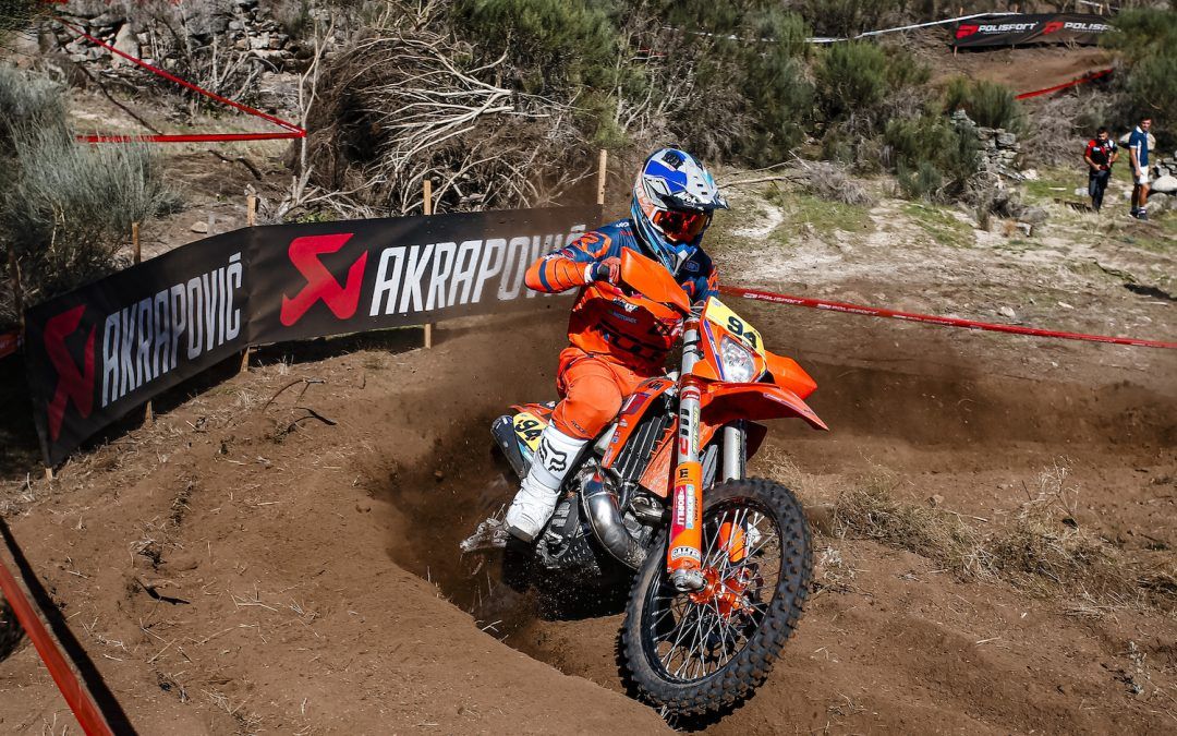Jaume Betriu y WP Eric Augé, brillante victoria de E3 en el EnduroGP de Portugal