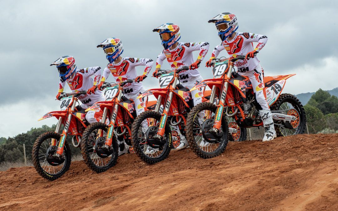 El equipo RED BULL KTM se prepara para el Mundial de Motocross 2024