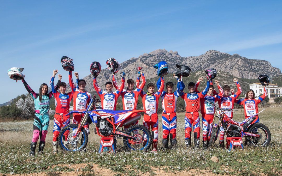 Beta Trueba presenta a sus pilotos de Enduro para esta temporada 2024