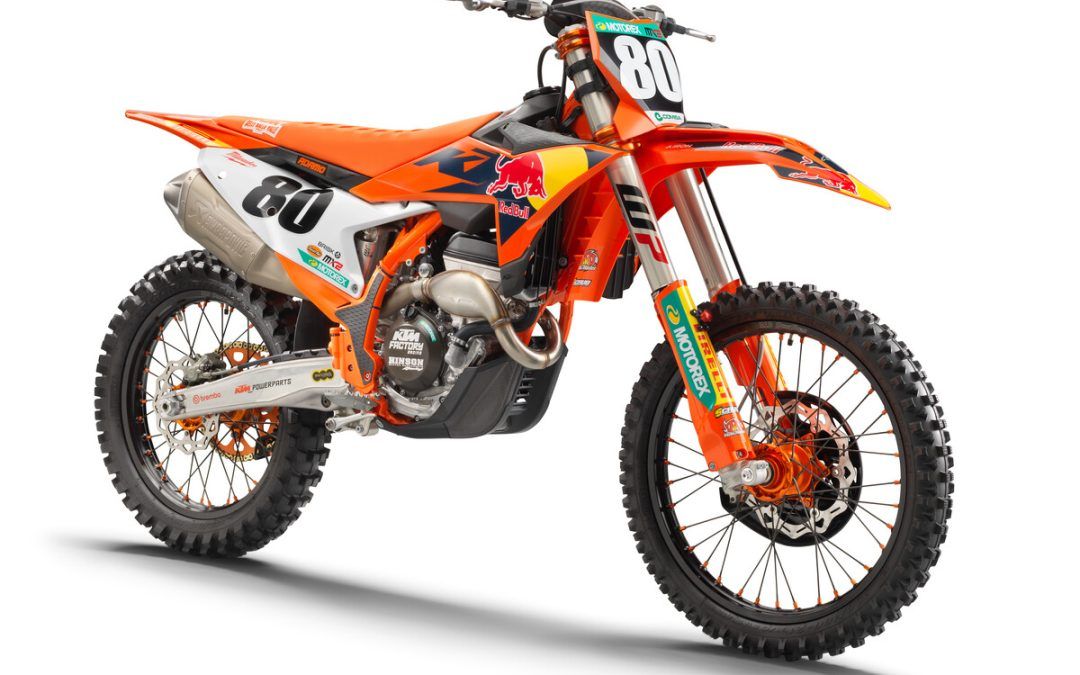 KTM presenta la 250 SX-F ADAMO EDITION 2025