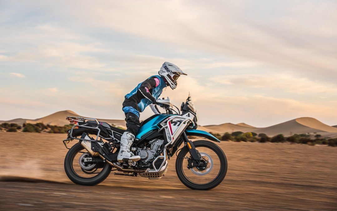 Se presenta la CFMOTO 450MT, una Trail de 500 para el offroad muy ambiciosa