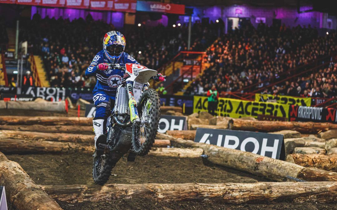 Billy Bolt suma su cuarto título Mundial de SuperEnduro en el GP de Gran Bretaña
