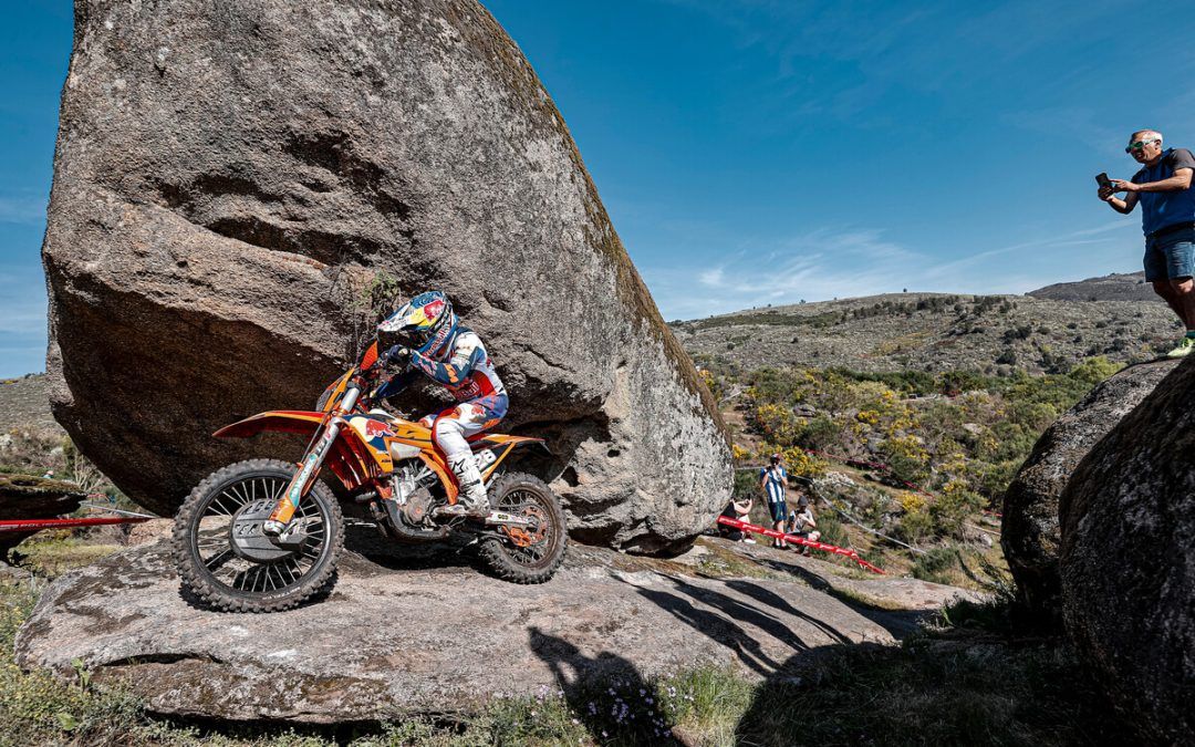 Dominio de Josep García en el 1er día del GP de Portugal en Valpaços