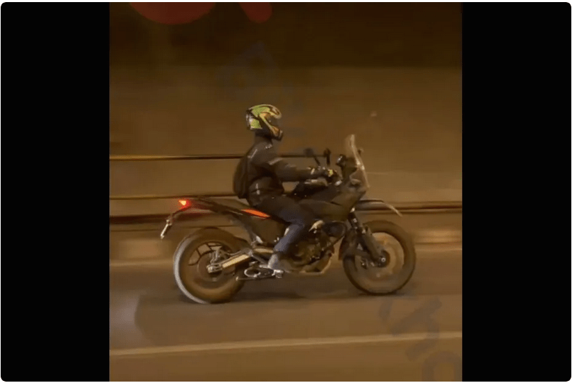 Foto espia nueva KTM 390 Bikedekho©