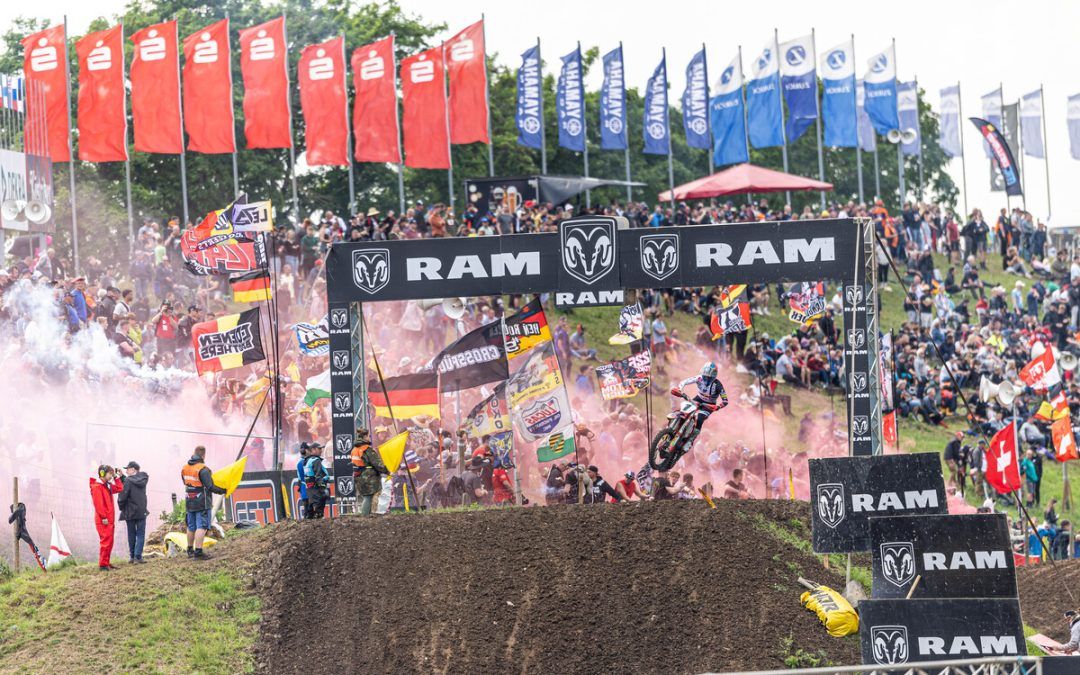 Jorge Prado triunfa en el MXGP de Alemania