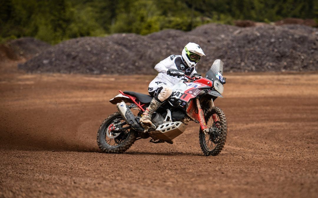 La Ducati DesertX Rally vuelve a ganar el Iron Road Prologue en el Erzbergrodeo con Antoine Meo
