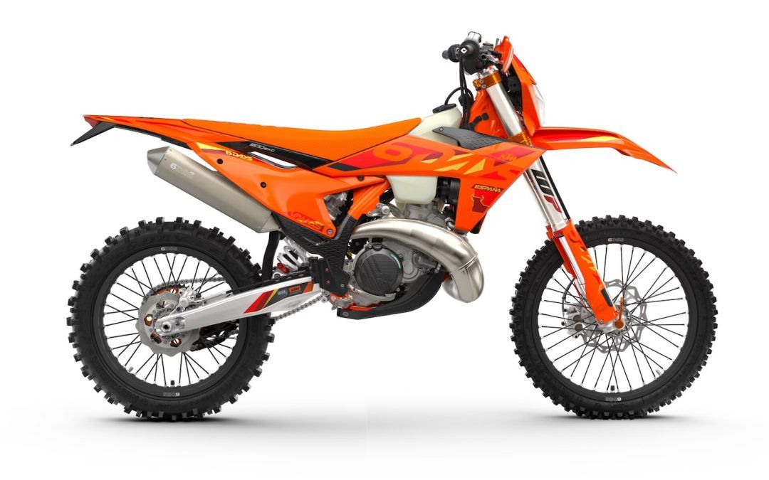 KTM muestra su versión especial  SIX DAYS ESPAÑA 2025