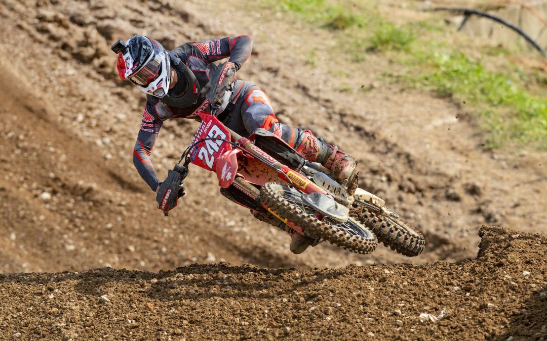 Tim Gajser gana el MXGP de Italia