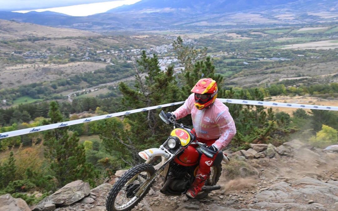 La RFME presenta un potente equipo para competir en Enduro Vintage Trophy 2024