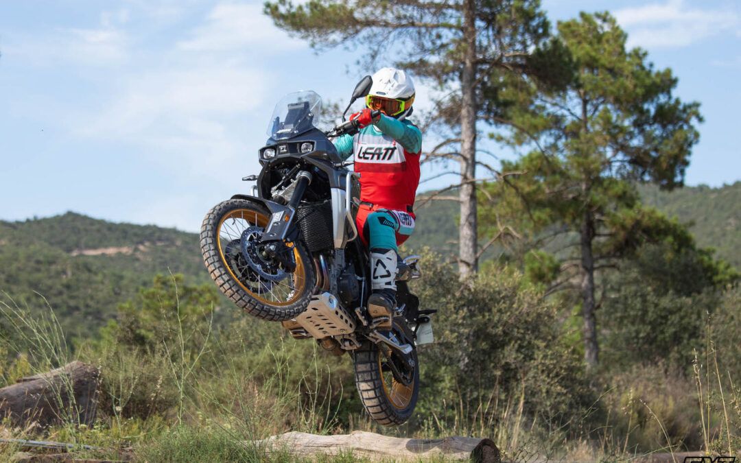 Test KOVE Adventure 800X PRO
