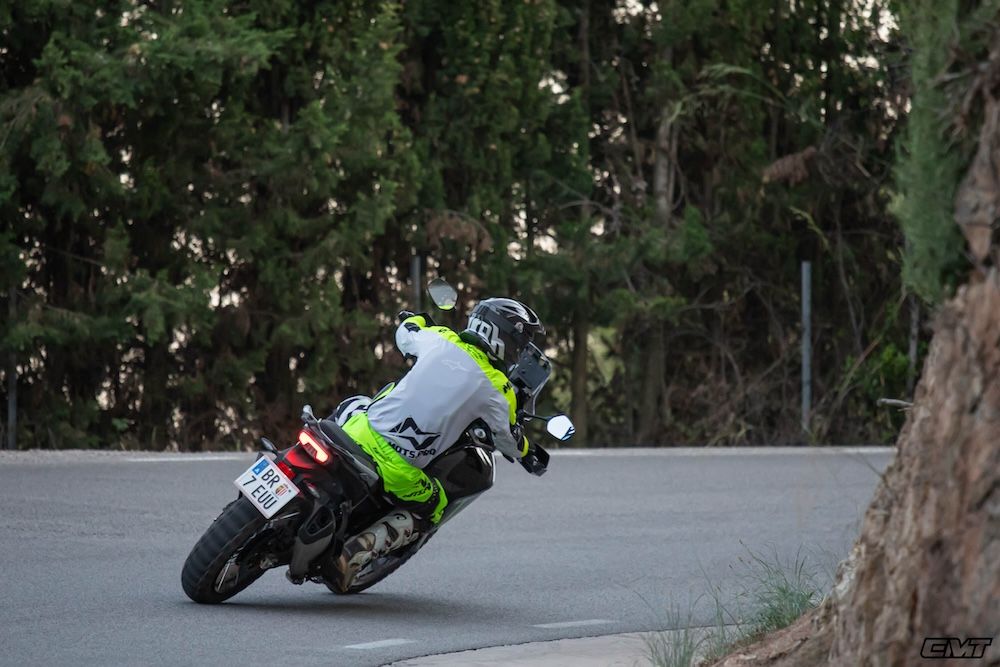 CF MOTO 450MT