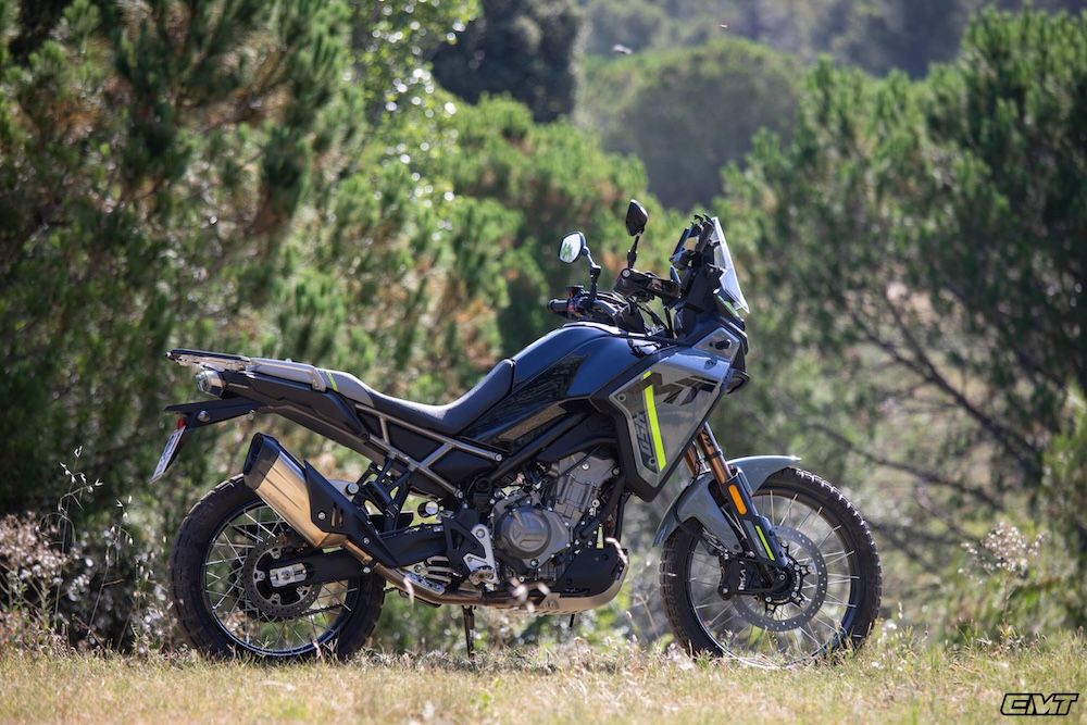 CF MOTO 450MT