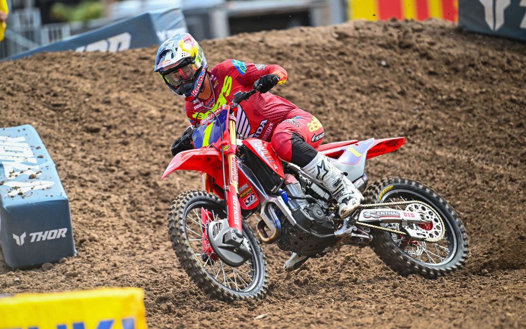 Jett Lawrence y Honda, suman un nuevo Campeonato del Mundo de SuperMotocross