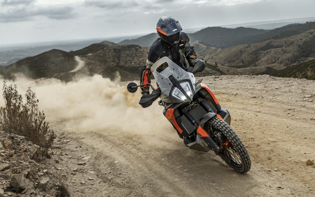 Llega una KTM 790 Adventure 2025 refinada