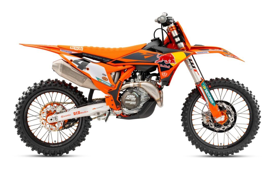 Las nuevas y competitivas KTM SX-F FACTORY EDITIONS 2025 disponibles en enero
