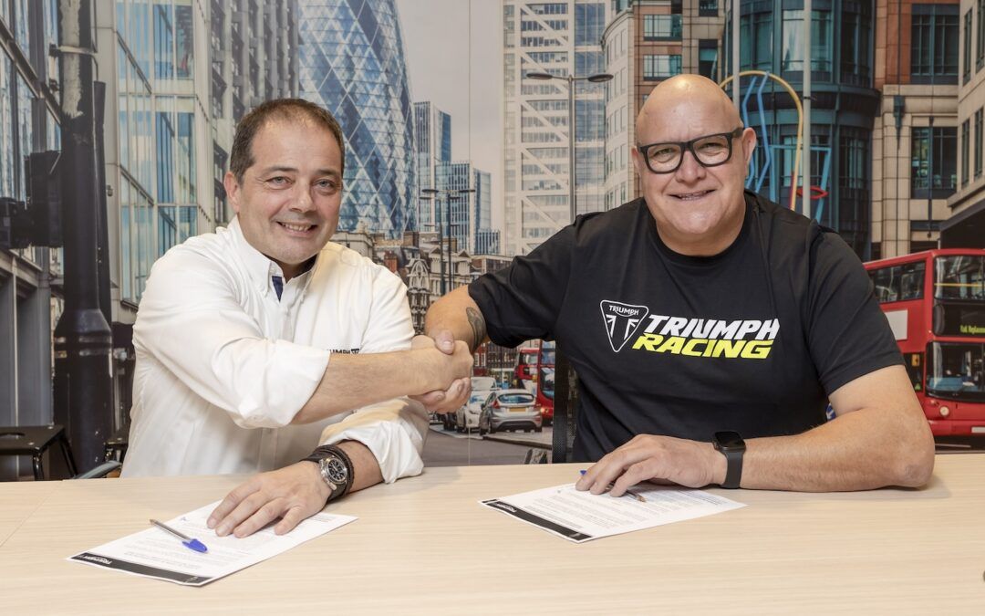 Triumph da el salto al Campeonato de España de Motocross junto a Jezyk Racing Team