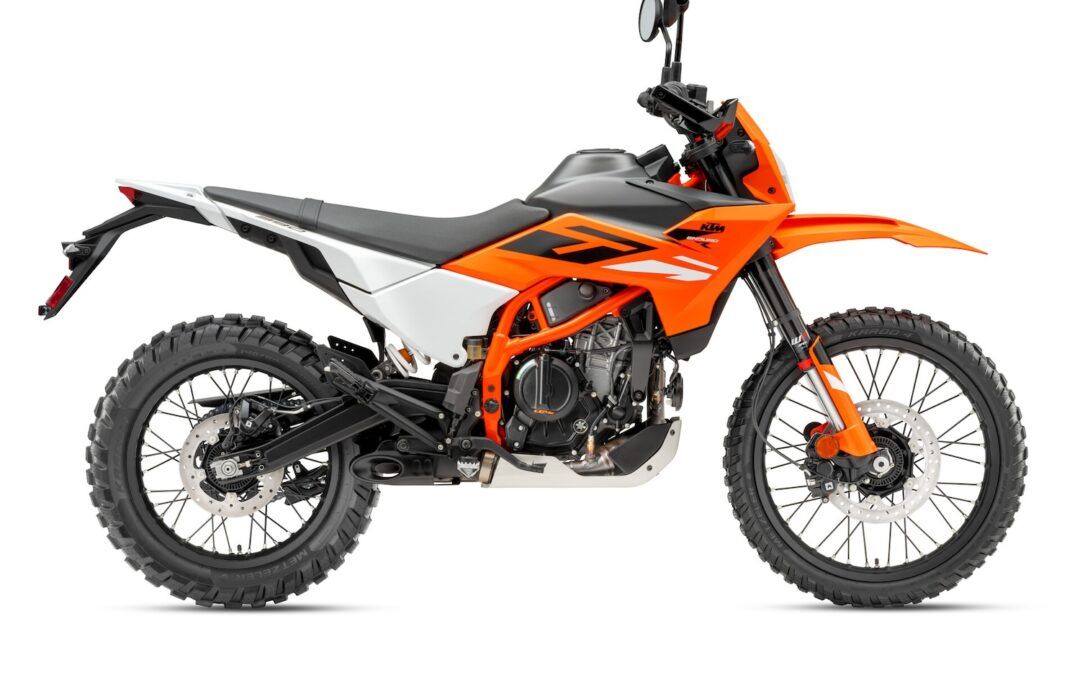 Llegan las nuevas KTM 125 Enduro R y 390 Enduro R