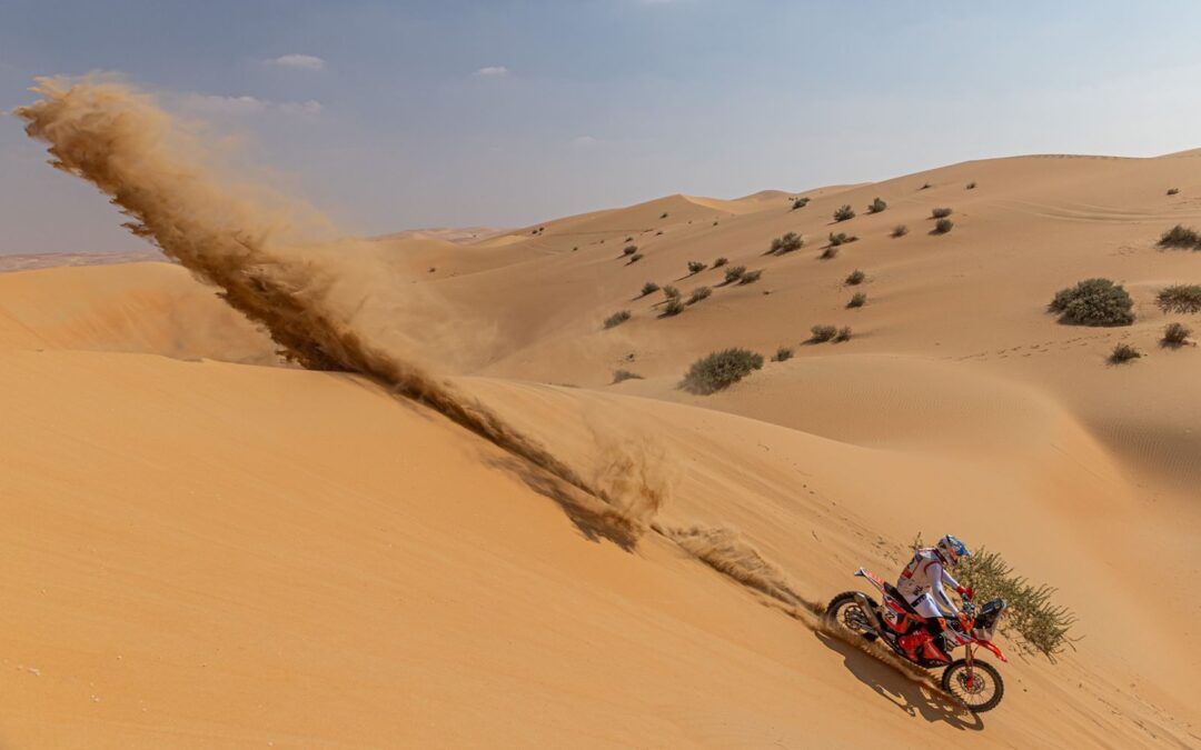 Michael Docherty gana una Etapa 10 del Dakar marcada por las estrategias