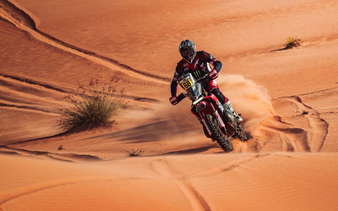 Abu Dhabi Desert Challenge, Tosha Schareina vuelve a imponerse en la 1ª Etapa