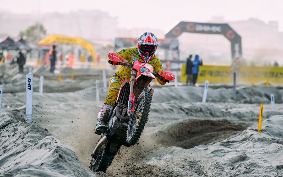 Assoluti d’Italia: Steve Holcombe se impone en el Enduro de Camaiore