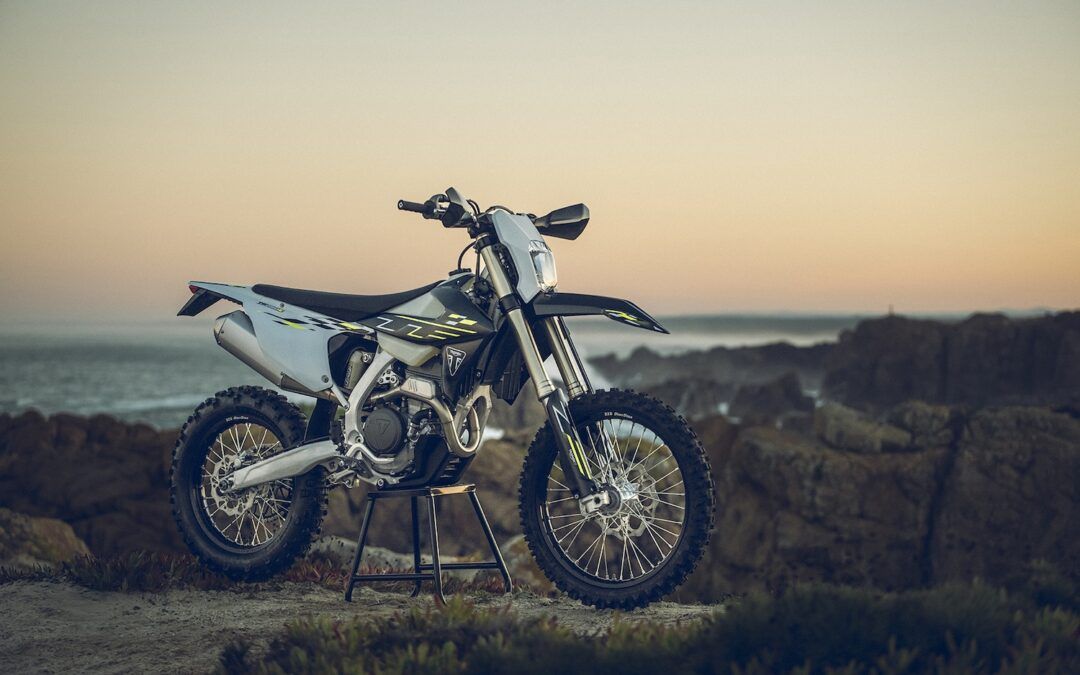 Triumph muestra sus novedosas Enduro TF 250-E y TF 450-E 2026