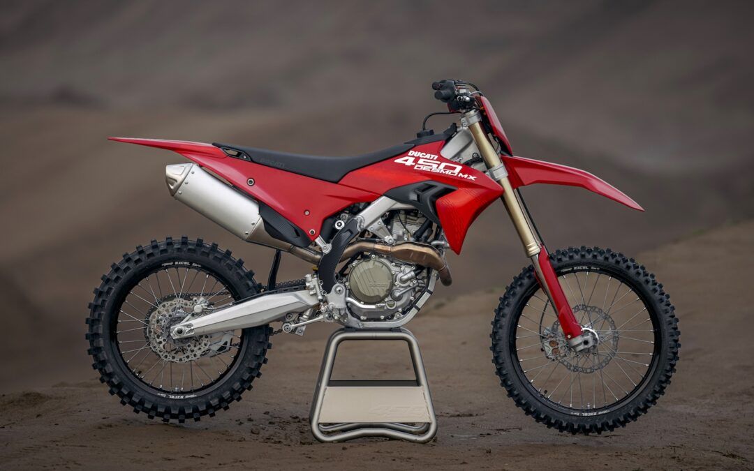 Ducati Desmo450 MX: La primera moto de motocross del fabricante de Borgo Panigale