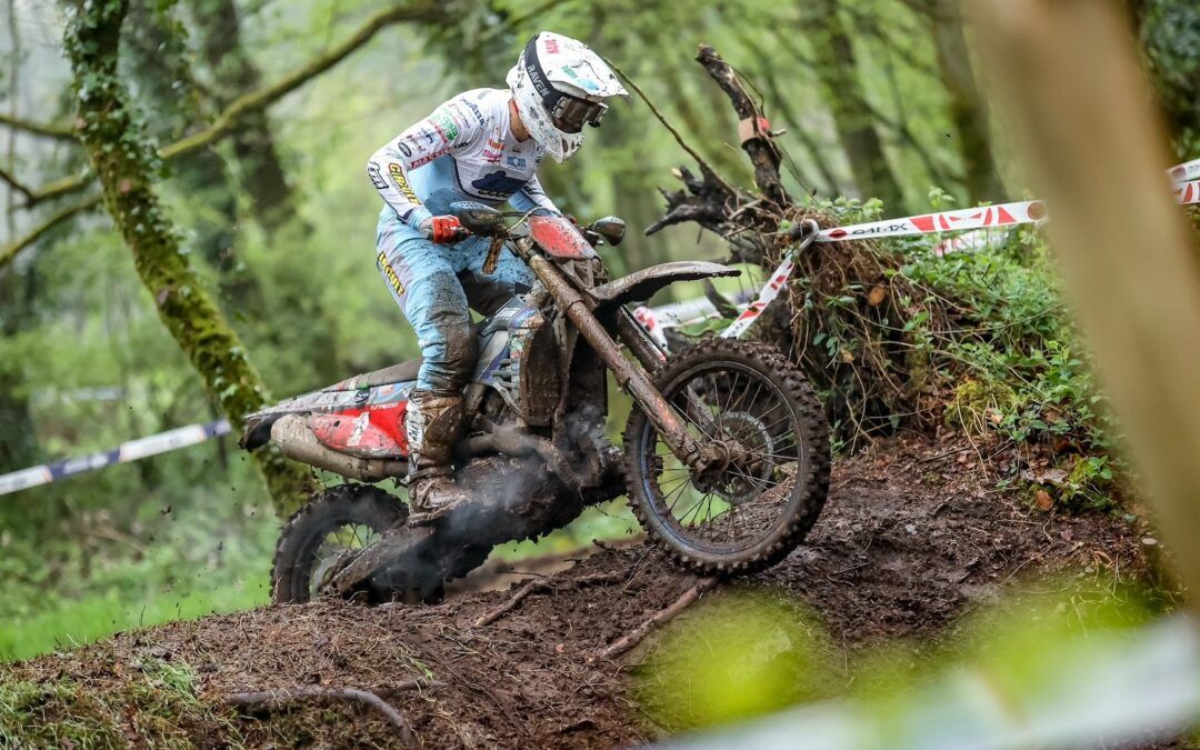 Zach Pichon el más rápido en el inicio del Campeonato de Francia en Hénon