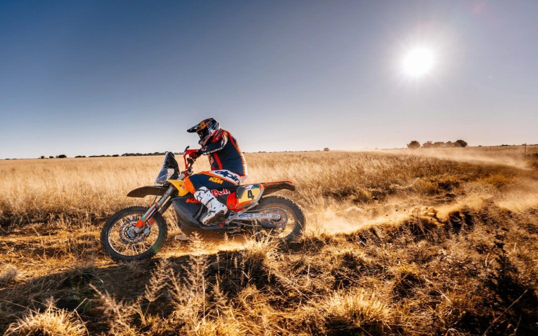 Sanders y Canet consolidan su liderato tras la 3ª etapa del South African Safari Rally
