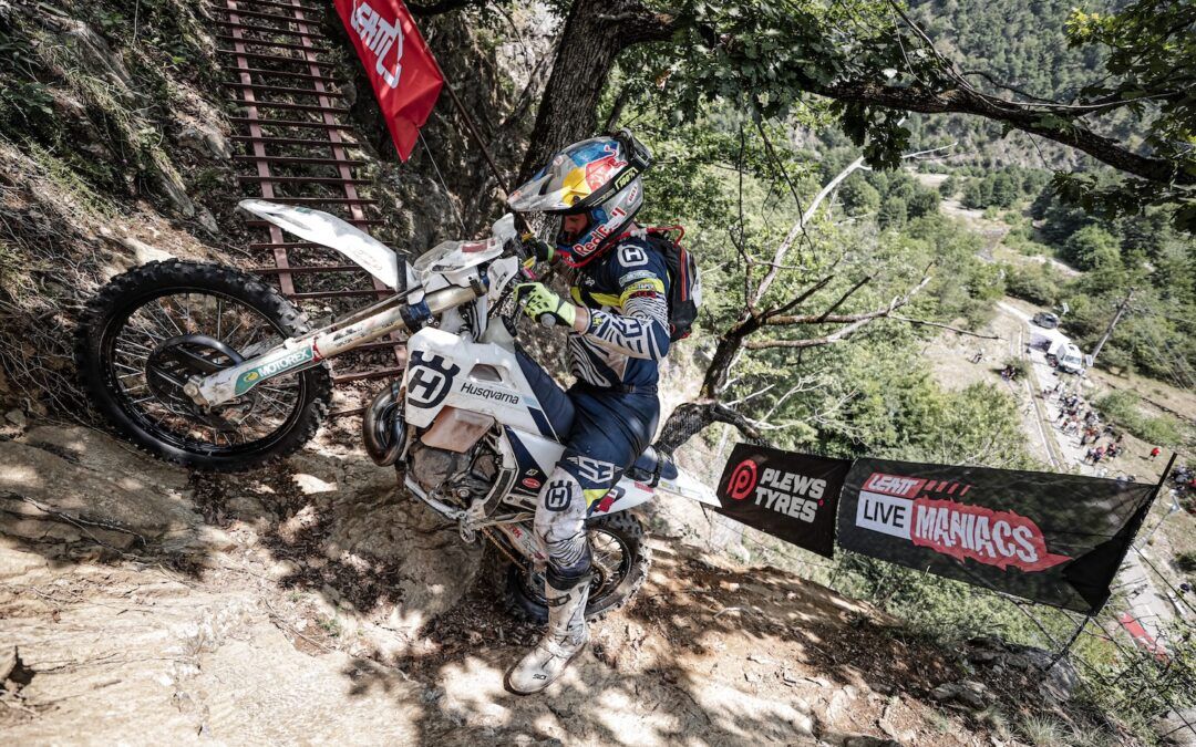 Billy Bolt gana en el 3er día y recupera valiosos minutos en Red Bull Romaniacs