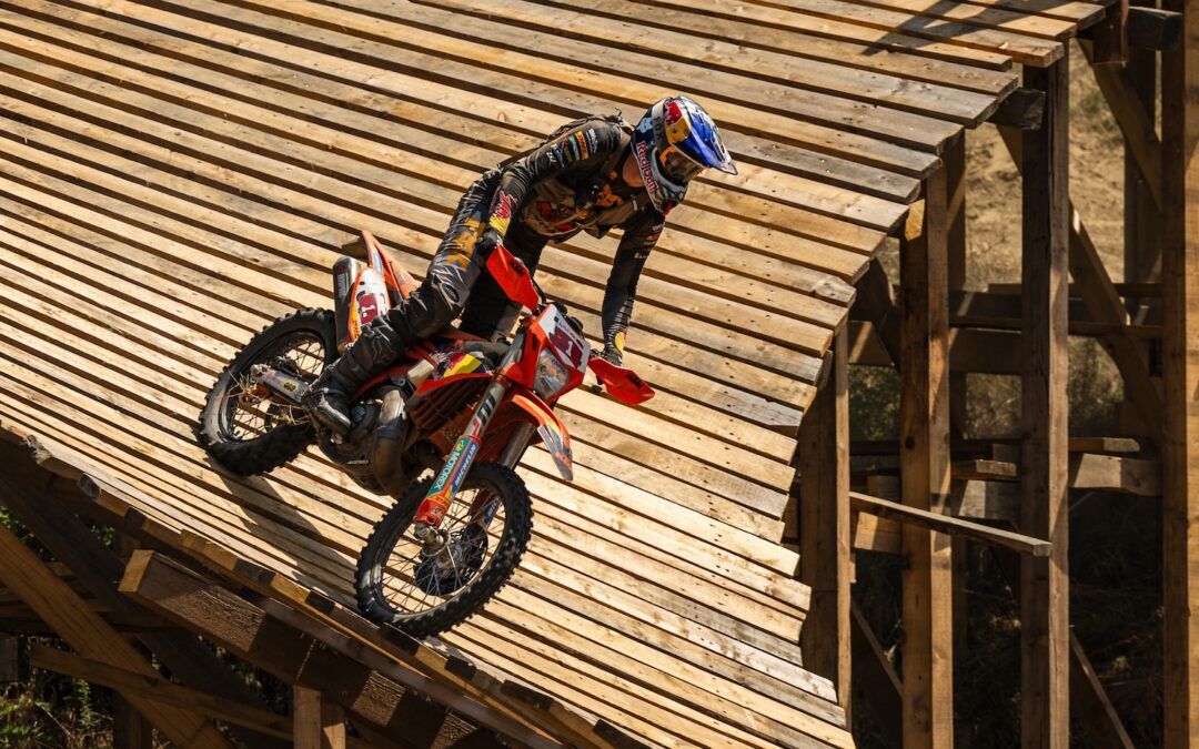 Manuel Lettenbichler consigue su sexta victoria en Red Bull Romaniacs