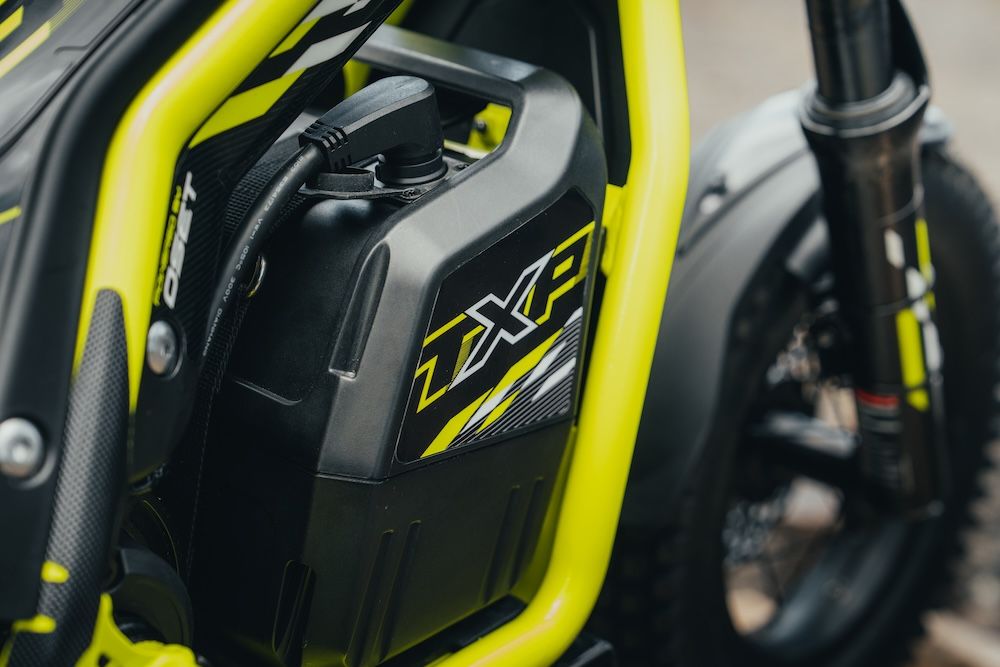 Triumph TXP MY26