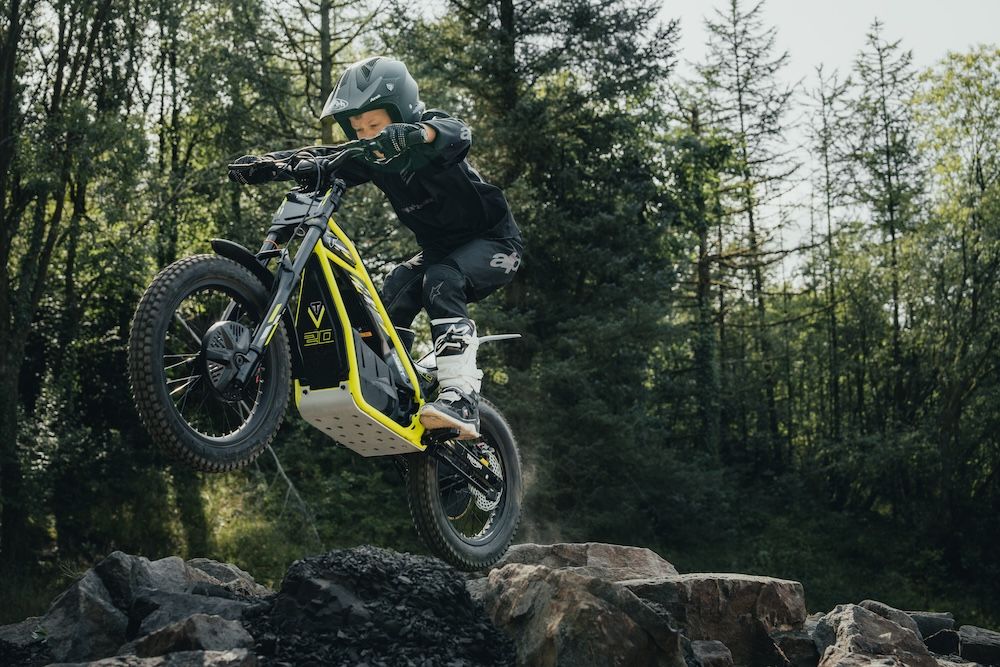 Triumph TXP MY26