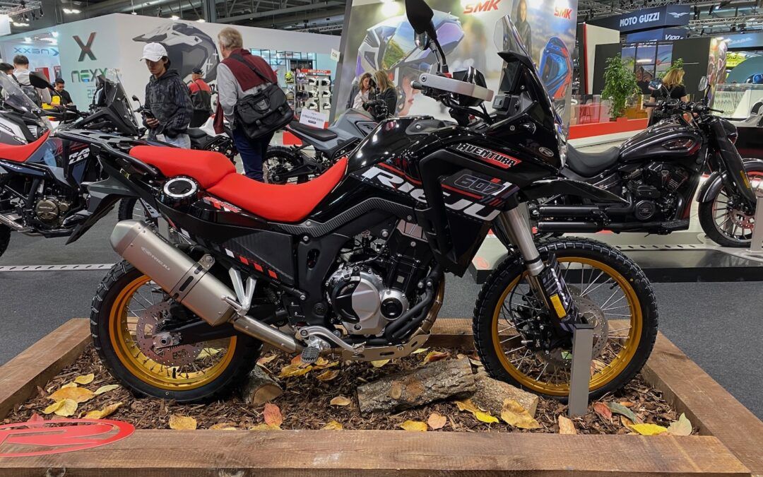 RIEJU presenta importantes mejoras en su gama Aventura con la 307 Rally R y 607