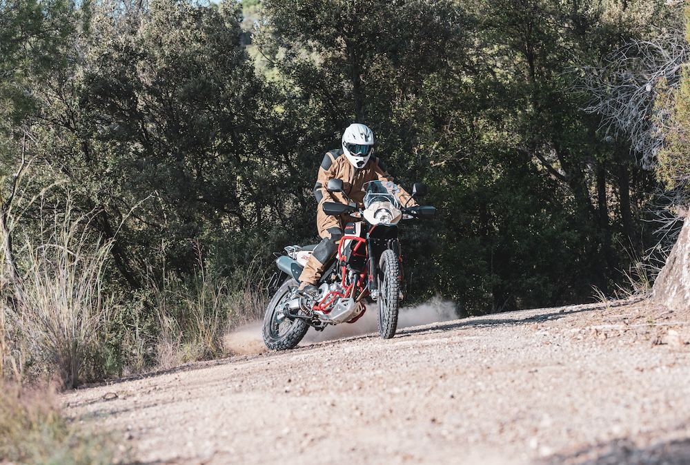 SWM SuperDual 650X