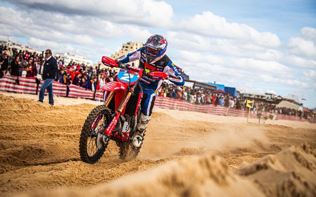 Kellett y Genot se reparten las victorias en Sand Race de Monte Gordo
