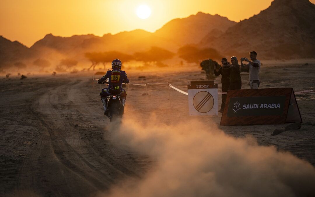 Lorenzo Santolino, fuera del Dakar por una fuerte caída