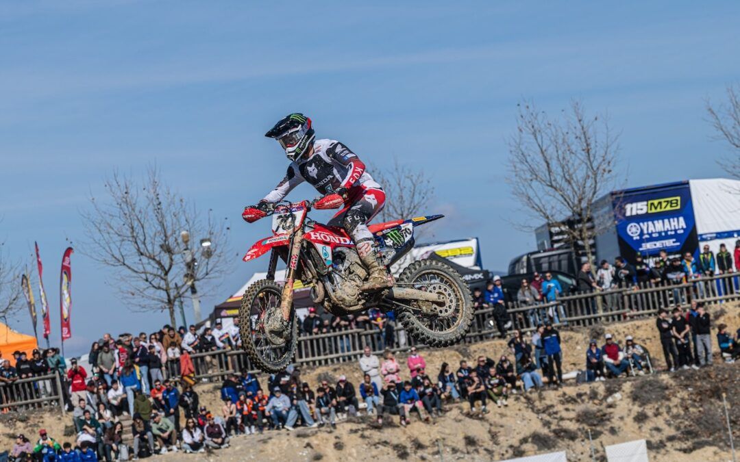 Rubén Fernández imbatible en el MX de Calatayud 2026