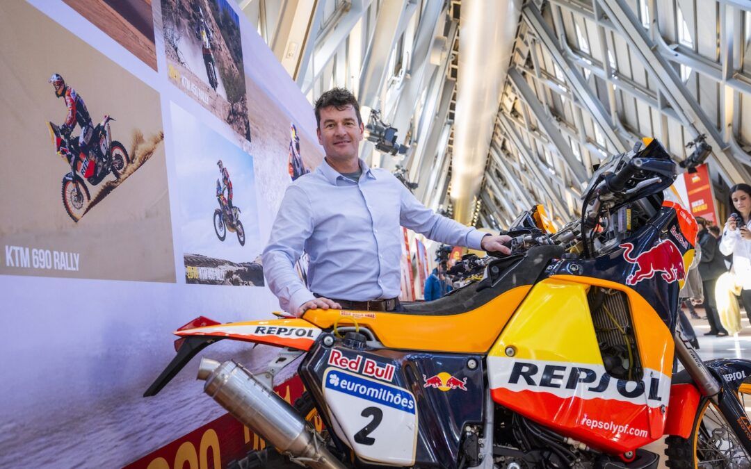 “Reinas del desierto” reúne la mayor colección de motos del Dakar vista en España