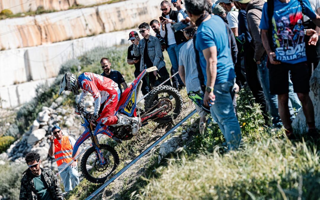 EnduroGP Italia día 2: Brad Freeman vuelve a lo más alto del podio scratch
